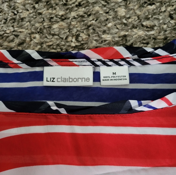 Flowy Top - Picture 2 of 2